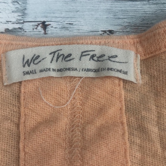 We The Free Linen Blend Raw Trim Top Small - Picture 4 of 8